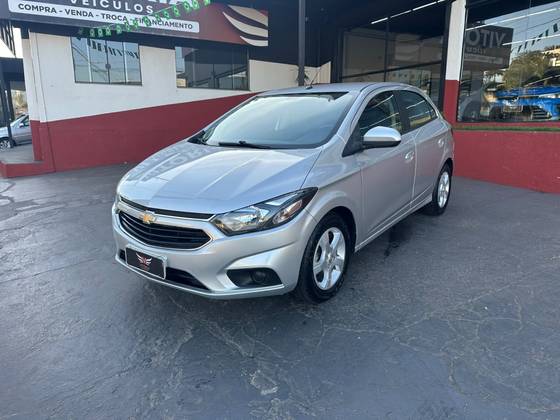 CHEVROLET ONIX 1.4 MPFI LT 8V FLEX 4P MANUAL